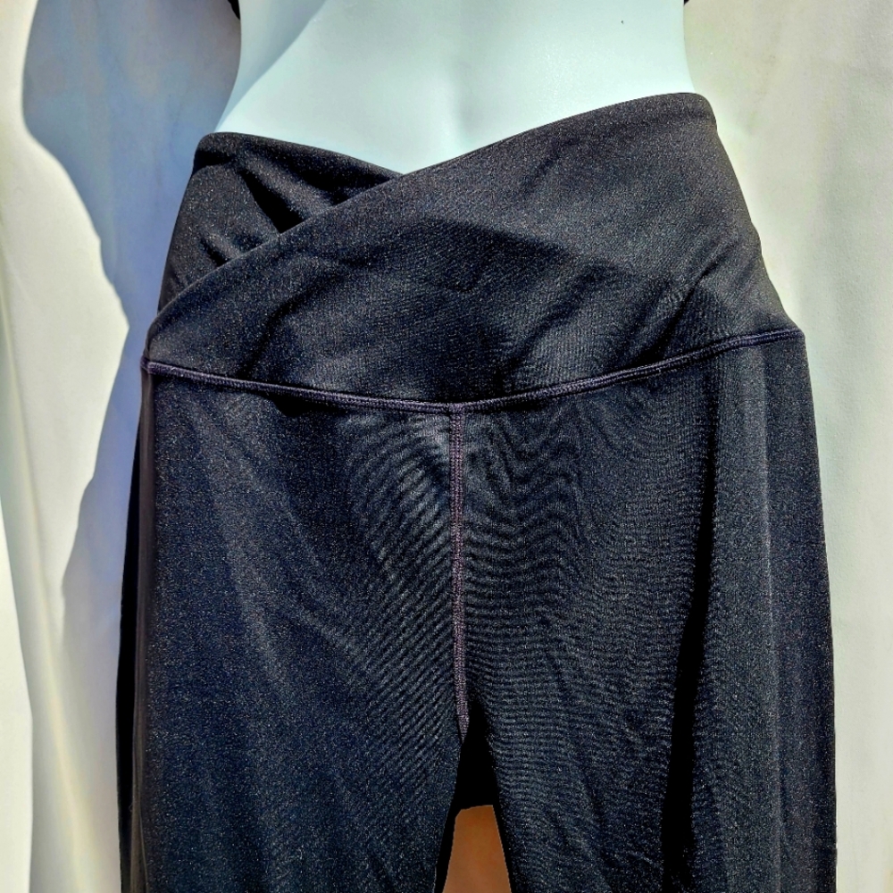 Black Active Wear Women's Pants, Size Small